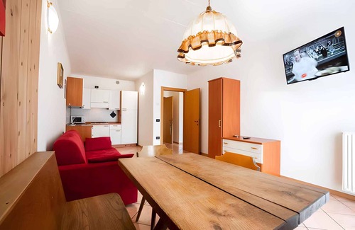 Molina di Ledro Apartment | Holiday apartment with lake view