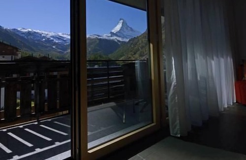 Zermatt Ski Chalet | Holiday apartment Zermatt for 1 - 6 persons with 3 bedrooms - Holiday apartment in one or multi-fami