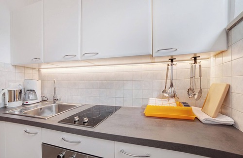 Burgusio Apartment | Holiday Apartment "Zwick Spinei" with Mountain View, Balcony and Shared Garden