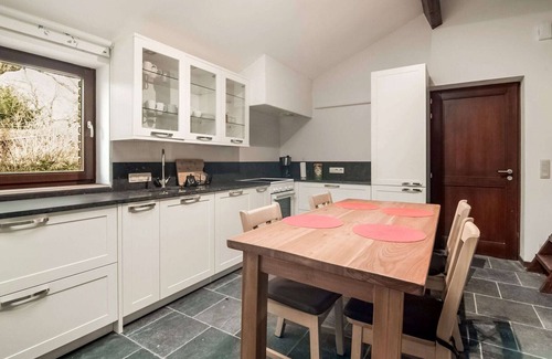 Vielsalm House | Holiday home in Grand Helleux