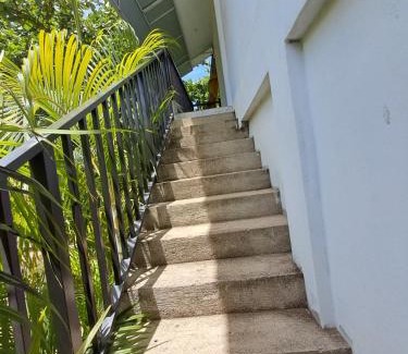 Pasikuda House | Holiday Beach Guesthouse
