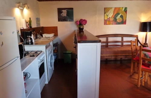 Rosieres House | Holiday cottage for 4-5 people, near a river. South Ardeche, southern climate