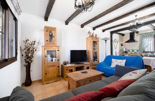 Los Franceses-la Vega House | Holiday Home 'Casa De Campo' with Private Pool, Wi-Fi and Air Conditioning