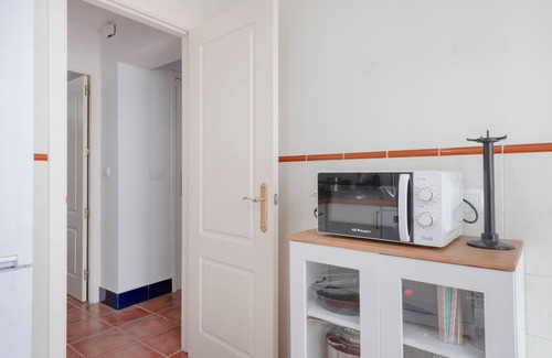 Campano House | Holiday Home 'Novo Sancti Petri' with Sea View, Wi-Fi and Air Conditioning