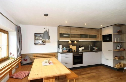 Fuegenberg Apartment | Holiday flat Lechenhof, Fügen
