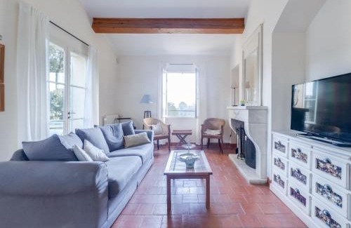 La Motte Apartment | Holiday flats at Domaine de Saint-Endréol with golf, SPA and pool