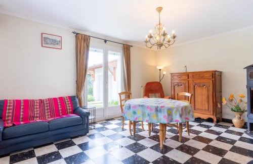 Merville-Franceville-Plage House | Holiday Home Villa Hélios by Interhome