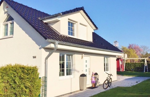 Lensterstrand House | Holiday house for 6 guests with 90m² in Grömitz-Lensterstrand (120103)