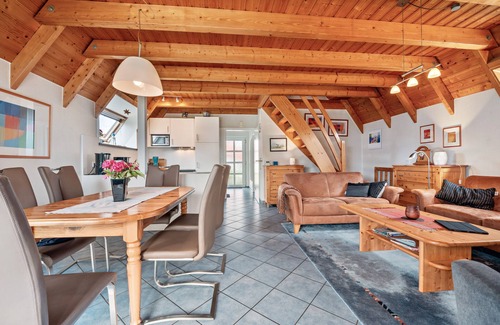 Wremen House | Holiday Home '3 Sterne Komfort' with Private Terrace, Private Garden and Wi-Fi