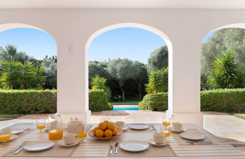 Benalup-Casas Vieja House | Holiday Home 'Birdie' with Private Pool, Wi-Fi and Air Conditioning