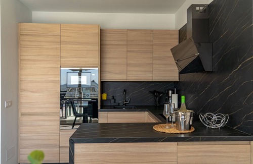 San Ambrosio House | Holiday Home 'Miramar' with Mountain View, Wi-Fi and Air Conditioning