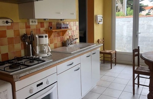 Les Moutiers-en-Retz House | Holiday home Les Moutiers-en-Retz, 2 bedrooms, 5 people