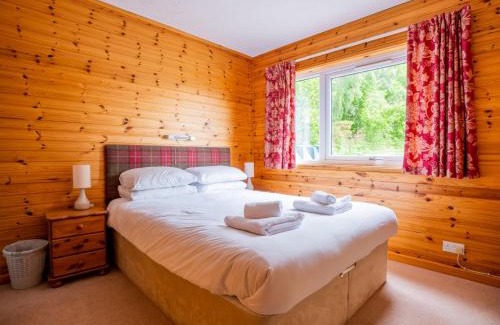 East Lewiston House | Holiday Home Achmony Number 7 by Interhome