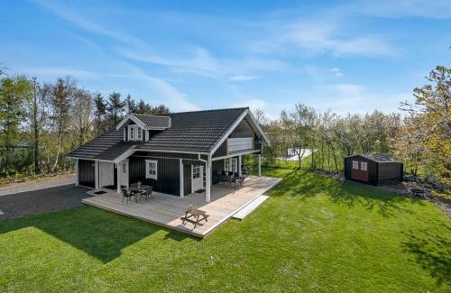 Skaven Strand House | Holiday Home Adelia - 850m to the fjord by Interhome
