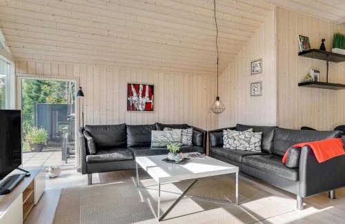 Hou House | Holiday Home Agved - 1-5km from the sea by Interhome