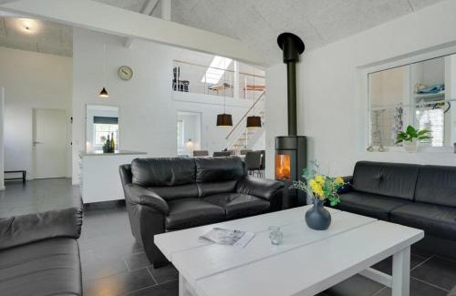Grena Strand House | Holiday Home Aimy - 350m from the sea by Interhome