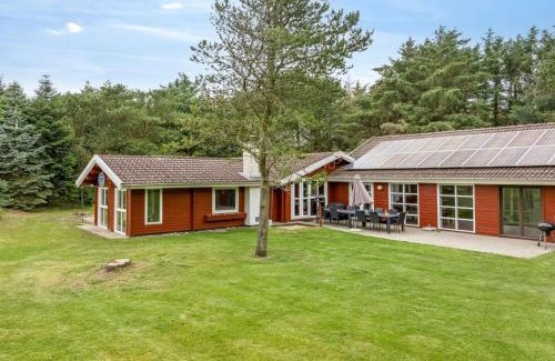 Brovst House | Holiday Home Aisling - 700m from the sea by Interhome