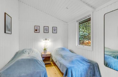 Bratten Strand House | Holiday Home Aleida - 400m from the sea by Interhome