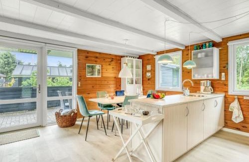 Hou House | Holiday Home Alste - 900m from the sea by Interhome