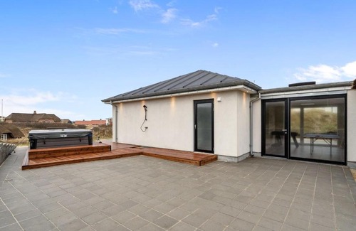 Sondervig House | Holiday Home Annelouise - 100m from the sea by Interhome