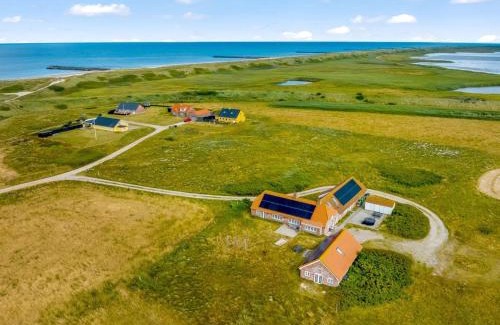 Harboore House | Holiday Home Answald - 250m from the sea by Interhome