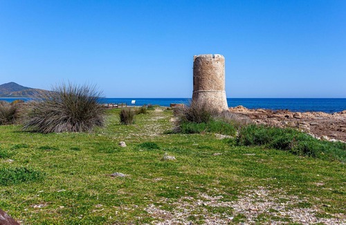 La Caletta House | Holiday home Apartment Mansarda La Caletta with A/C & Terrace