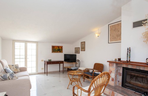 La Caletta House | Holiday home Apartment Mansarda La Caletta with A/C & Terrace