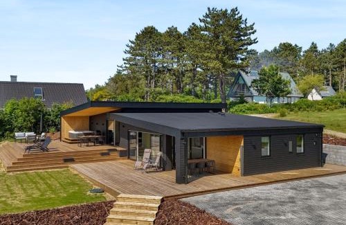 Øer Strand House | Holiday Home Arjuna - 750m from the sea by Interhome