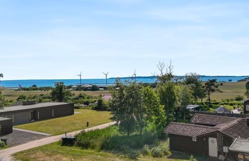 Øer Strand House | Holiday Home Arjuna - 750m from the sea by Interhome