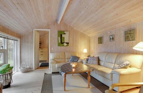 Hou House | Holiday Home Arwed - from the sea by Interhome