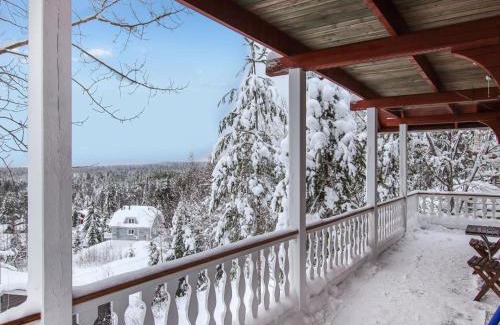 Kehys-Kainuu House | Holiday Home Aurinkoalppi 11a includes 2 lift tickets by Interhome