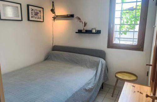 Les Ayguades House | Holiday Home Belle Ile 1 by Interhome
