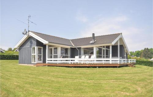 Mommark Strand House | Holiday Home Bellevue Sydals Denm