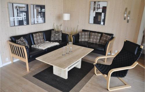 Mommark Strand House | Holiday Home Bellevue Sydals Denm