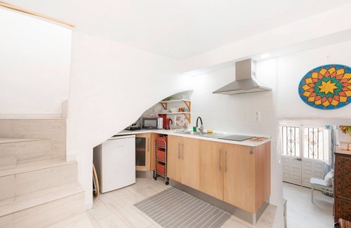 Alcaucin House | Holiday Home 'Bonita Residencia' with Private Terrace