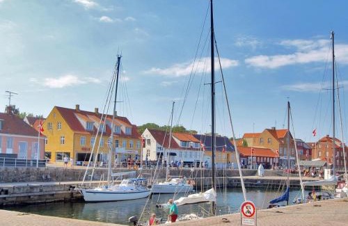 Sandvig House | Holiday Home Brigita - 500m from the sea by Interhome