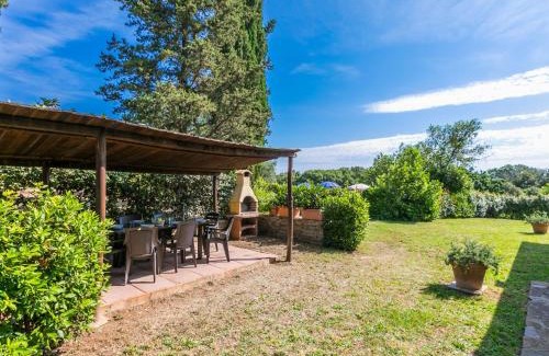 Follonica House | Holiday Home Campo Fiorito by Interhome