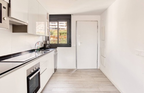 Finestrat House | Holiday Home 'Camporrosso Village' with Mountain View, Wi-Fi and Air Conditioning
