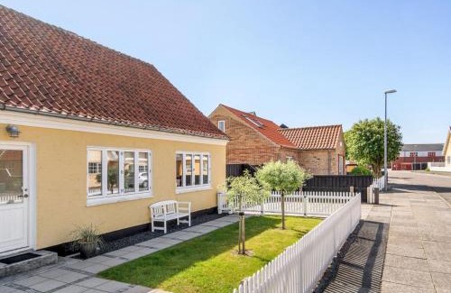 Skagen House | Holiday Home Caranus - 900m from the sea by Interhome