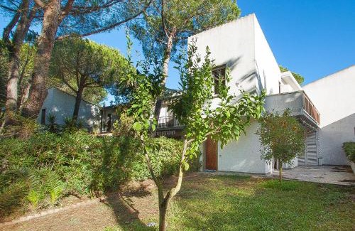 Principina a Mare House | Holiday Home Casa Polipo by Interhome