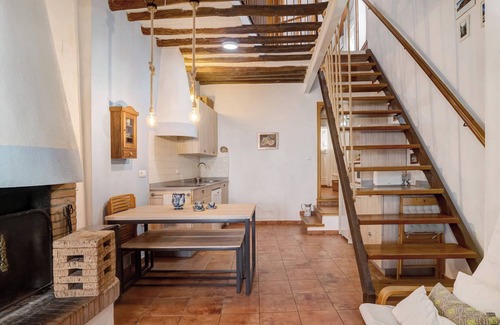 Grazalema House | Holiday Home 'Casa Calle Del Carmen' with Mountain View, Wi-Fi and Air Conditioning