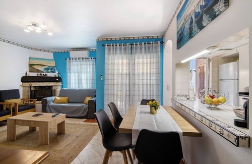Conceicao e Cabanas de Tavira House | Holiday Home 'Casa Cavalheiro' with Sea View, Wi-Fi and Air Conditioning