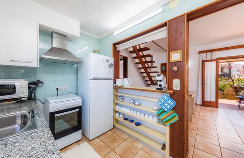 Cala Figuera House | Holiday Home 'Casa Can Pinyol' with Private Terrace, Wi-Fi and Air Conditioning