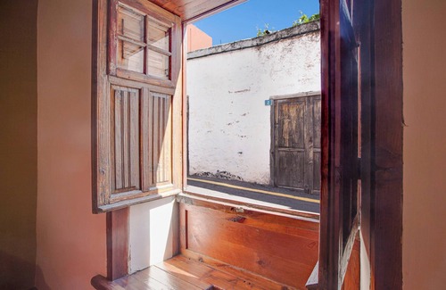 Chirche House | Holiday Home Casa Rural Vidal with Sea View, Jacuzzi, Wi-Fi, A/C & Terrace; Parking Available