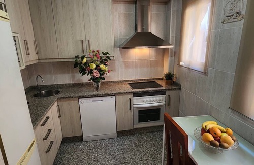 Rute House | Holiday Home 'Casa Filo Mountain Views' with Mountain Views, Wi-Fi and Air Conditioning