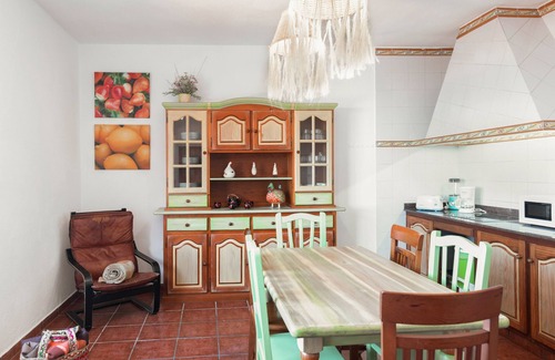 Tijarafe House | Holiday Home 'Casa Noris La Palma' with Sea View, Private Terrace and Wi-Fi