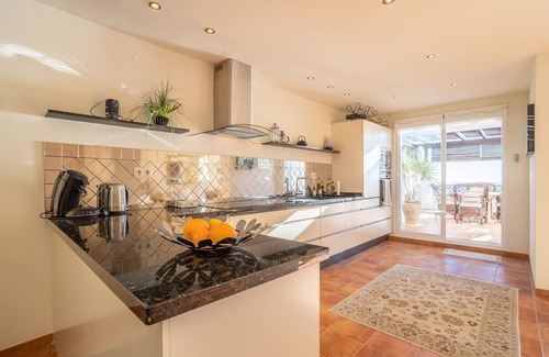 Almunecar House | Holiday Home 'Casa Segerlund' with Sea View, Shared Pool & Wi-Fi