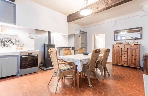 Collobrieres House | Holiday Home 'Collo' with Mountain View, Private Terrace and Wi-Fi