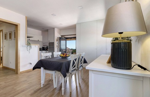 Castelo do Neiva House | Holiday Home 'Da Lage' with Sea View, Wi-Fi and Air Conditioning