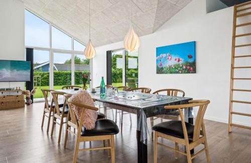 Skovmose House | Holiday Home Danika - 650m from the sea by Interhome